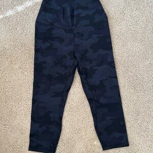 Power Flex Camouflage Tummy Control Crop Leggings NWOT